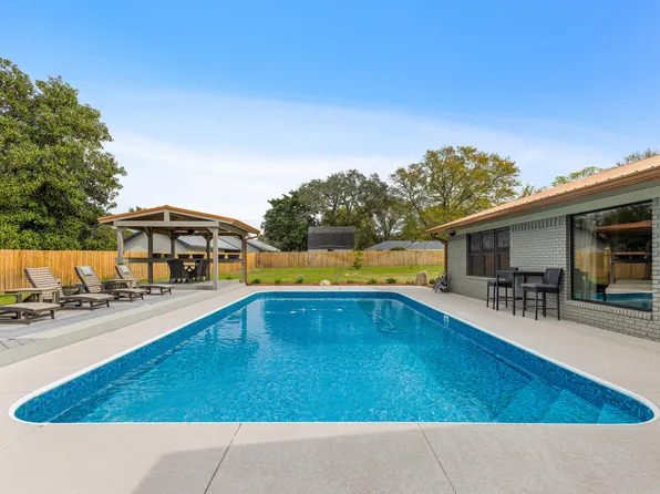 804 Mars St, Destin, FL 32541