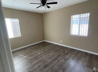 727 S Towne Ave #727, Pomona, CA 91766