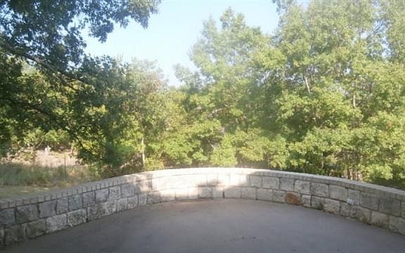 5th image of 45039 Brentwood Dr