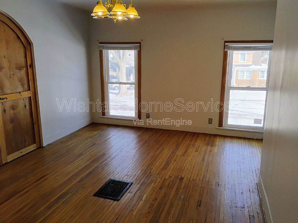 1st image of 1086 N Cedar St APT 2
