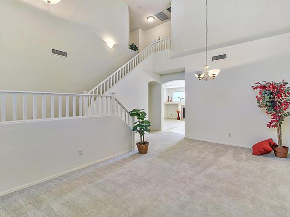 12709-W-Charter-Oak-Rd-16