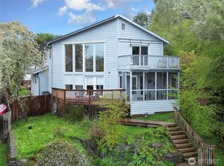 1328 5th Ave SE, Olympia, WA