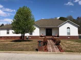 7103 Deerwood Dr, Paragould, AR 72450