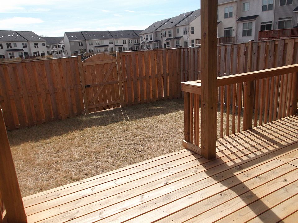 1st image of 1115 Carinoso Cir