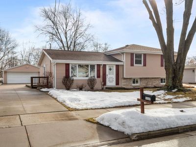 1117 Alva St, Menasha, WI, 54952