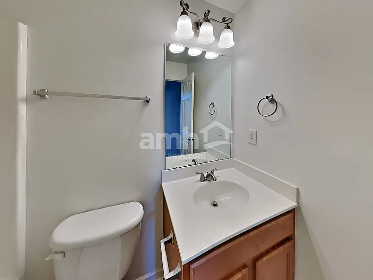 5818 Parkstone Dr — Photo 18