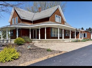 41W860 Prairie St, Sugar Grove, IL 60554