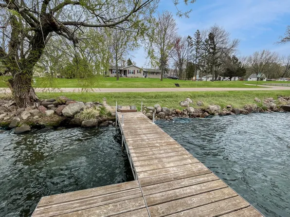 3835 222nd St W, Faribault, MN 55021