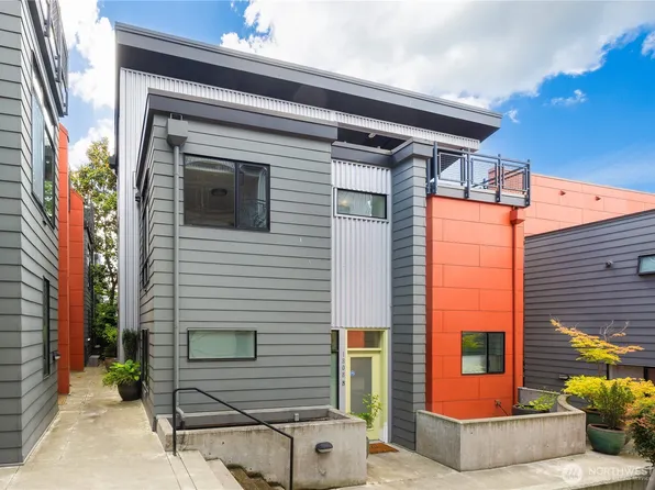 1808 11th Avenue #B, Seattle, WA 98122