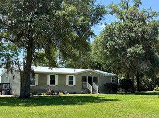 2554 Harrietts Bluff Rd, Woodbine, GA 31569
