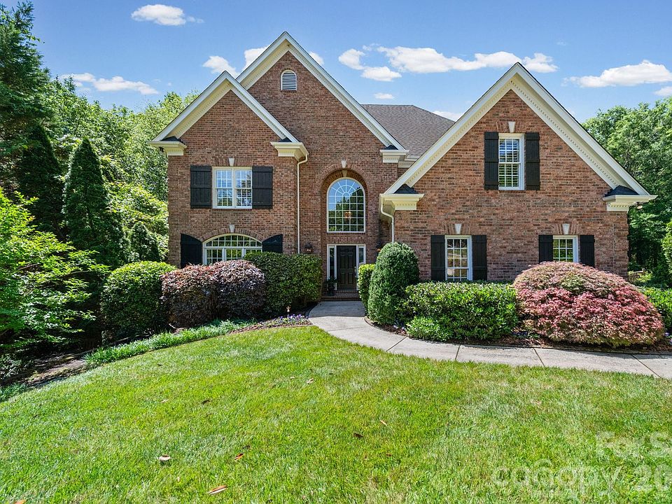 1st image of 6746 Wynfaire Ln