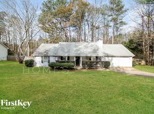 388 Scenic Ln, Auburn, GA 30011