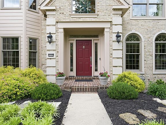 4th image of 3232 Brinton Trl