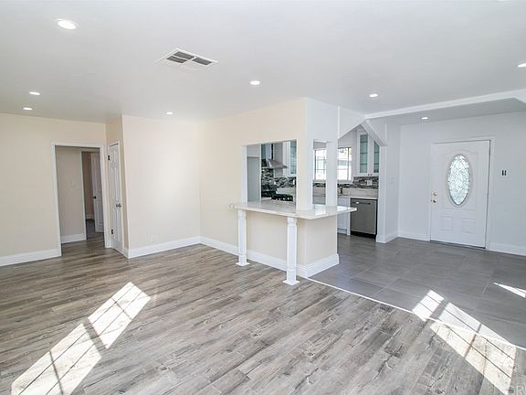 4th image of 8102 Burnet Ave
