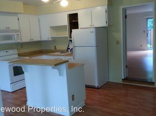 136 Carlton Ave APT 8, Los Gatos, CA 95032