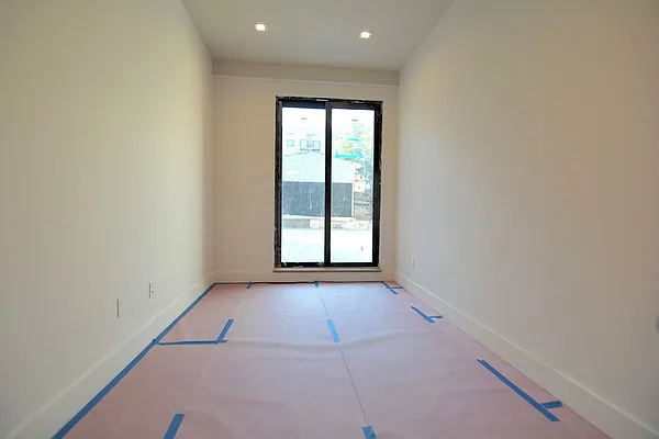 Rented by Hagstrom Management Inc | media 18