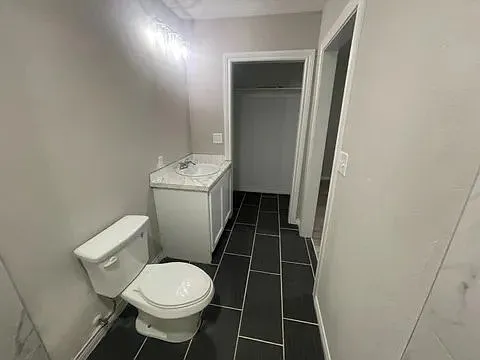 Spacious Lubbock home, freshly updated, private, comfortable, and conveniently located! — Photo 4