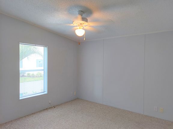 5th image of 9863 Moorhen Dr #1456