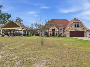 790 Spanish Grant Rd, Goliad, TX 77963