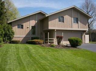 5008 Campfire Ln, Racine, WI 53406