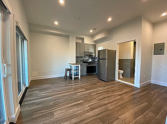 3rd image of 8630 Grand Ave APT 5B