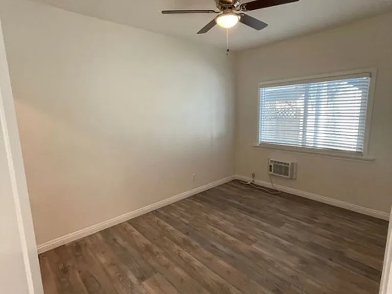 524 Lincoln Ave. — Photo 8