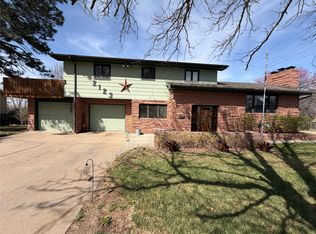 2123 Hart Ave, Dodge City, KS 67801
