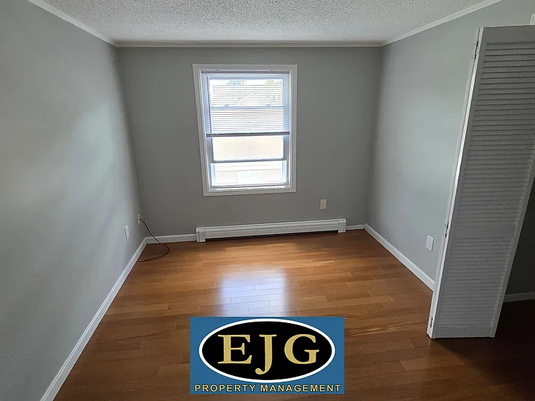 158 Beech St #A — Photo 22