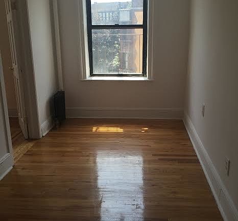 2nd image of 417 Ocean Ave #8EE