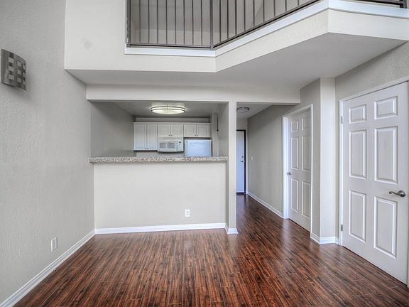2nd image of 223 N Alvarado St APT 203