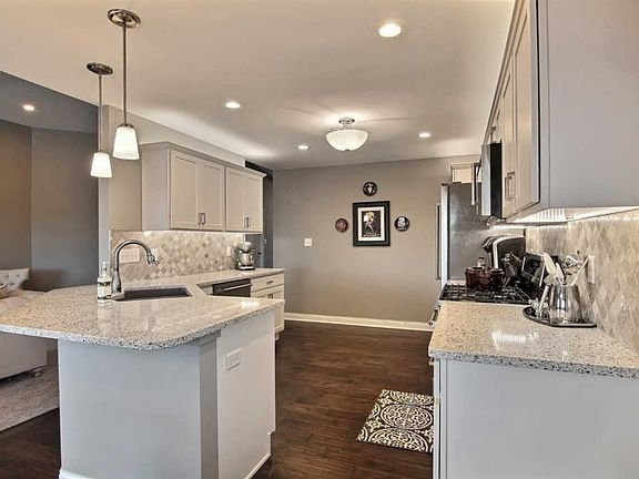 4th image of 11621 Upper Peninsula Ln