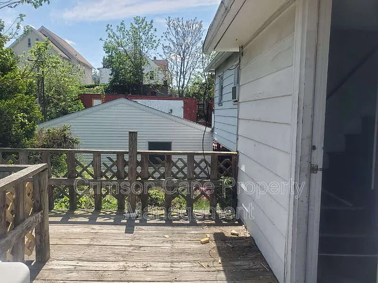 108 Grove St #2 — Photo 3
