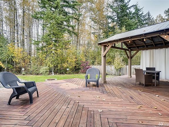 3rd image of 7707 86th Ave NE
