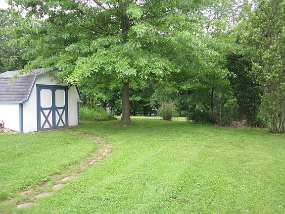 4th image of 224 Troy Oaks Dr