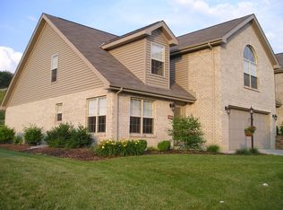 6001 Claire Valley Ct, Jefferson Hls, PA