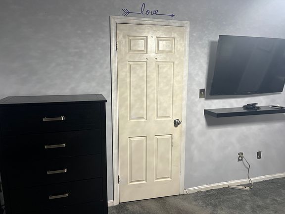 4th image of 13102 Brahms Ter