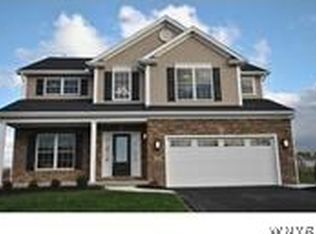 39 Knoche Way #14127, Orchard Park, NY 14127