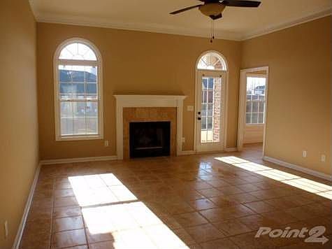 3rd image of 6016 Nautical St