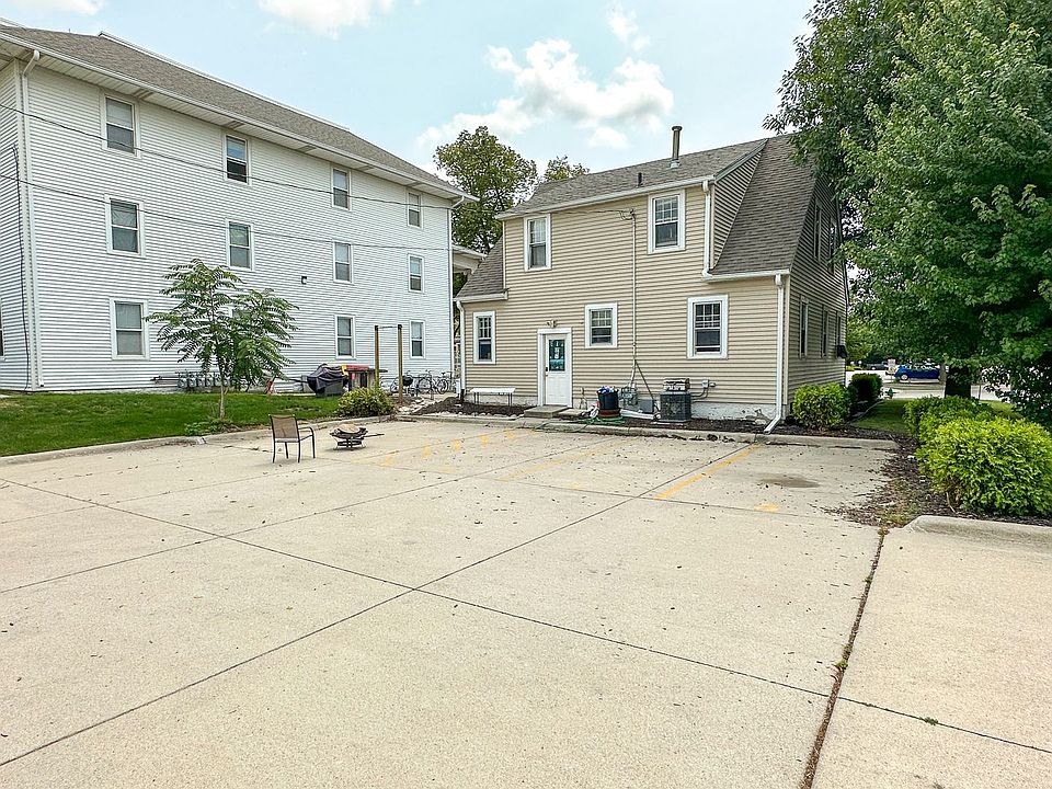 2nd image of 2723 West St