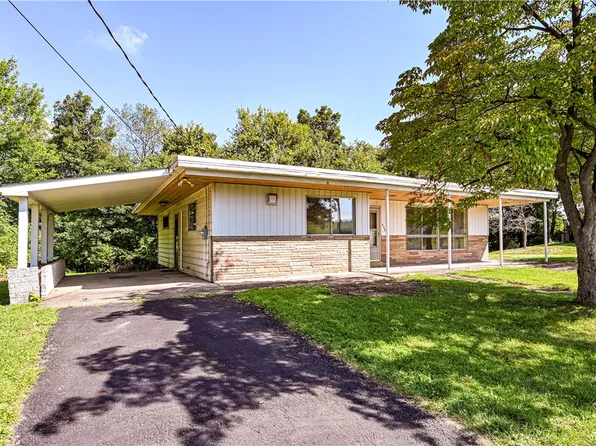 450 Edward St, Latrobe, PA 15650