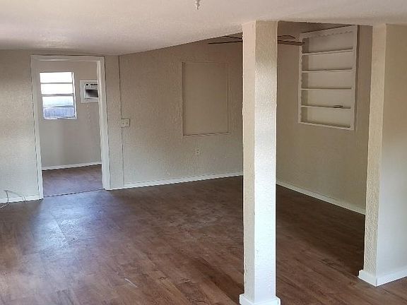 5th image of 3622 43rd Ave N
