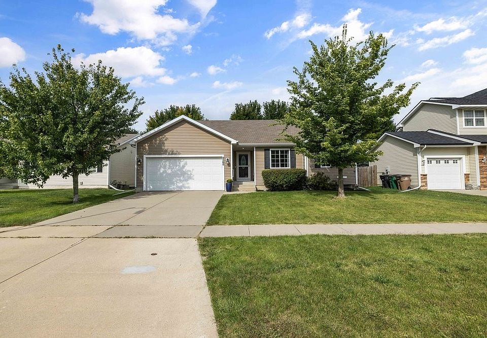 1st image of 9365 Fairview Dr