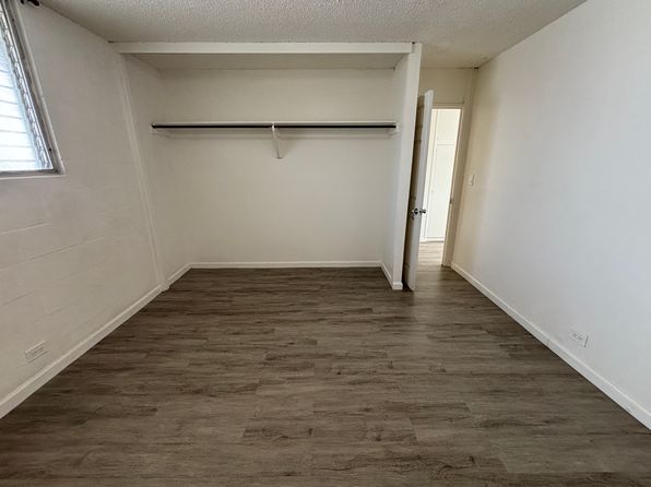 1924 Kalani St APT 4