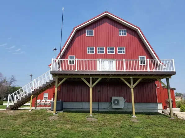 104 Main St, Varina, IA 50593