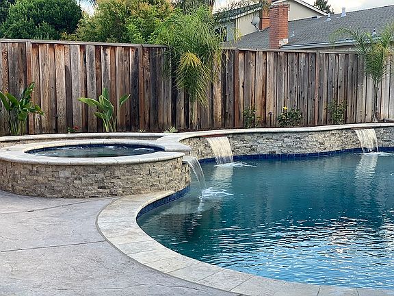 5th image of 4987 Minas Dr
