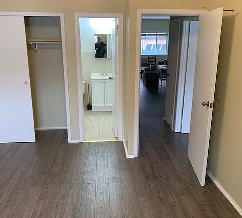 3rd image of 233 Scholes St #2