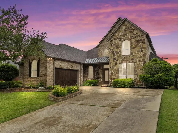 5 Tennis Village Dr, Heath, TX 75032