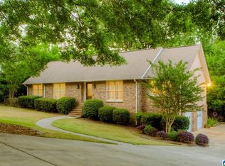 2669 Foothills Dr, Birmingham, AL 35226