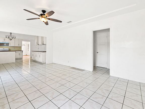2nd image of 4927 W 99th St