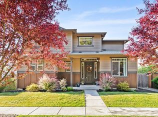 206 NW 24th St, Battle Ground, WA 98604